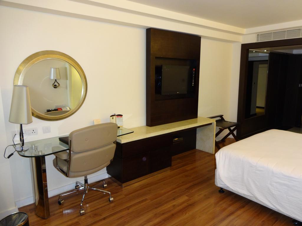 Savera Hotel Chennai Rom bilde